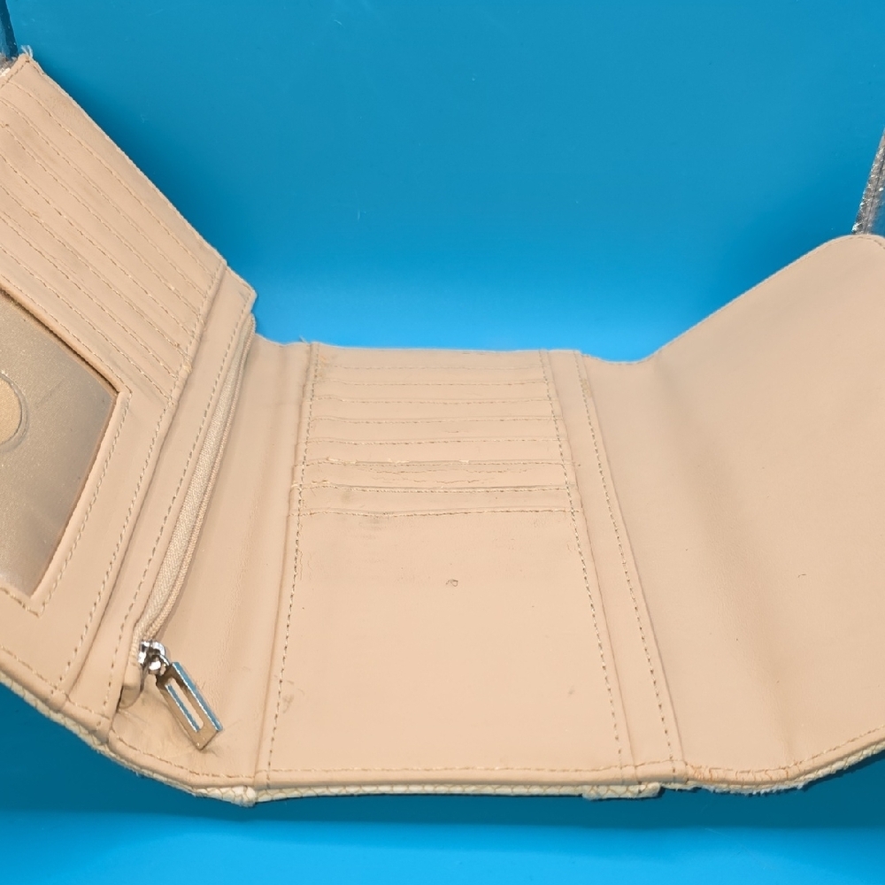 GUESS Beige Textured Fold-Over Wallet with Gold Logo - Picture 4 of 4